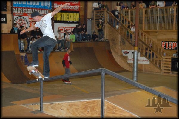 Who dat?  Frontside noseblunt slide