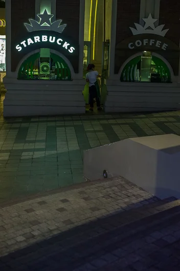 <!-- damnamchina2013 -->

You can grind this baby hubba right into a refreshing beverage, here in Shanghai. 