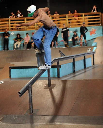 <!--soj16-->

Did I mention Jordi seriously rips? Yeah, for real. Nosegrind across and down the rail. Jordi took 2nd in sponsored. 