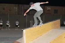 Noseslide on the mak