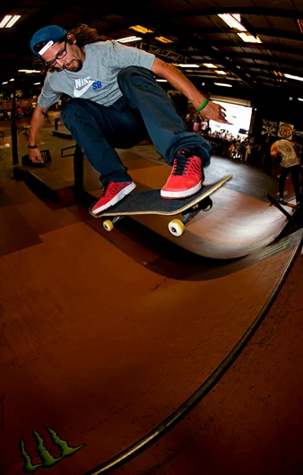 <!--PRO15SATDAY-->

Ain’t nuthin’ wrong with a li'l Ollie to fakie…. Perma hype man! Justin Brock has got it on lock.