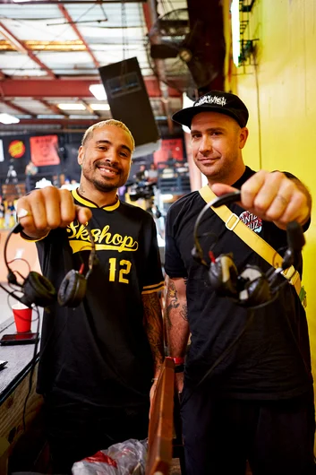 These are my headphones, there are many like it, but these headphones are mine.

<!--TampaAm21Finals-->