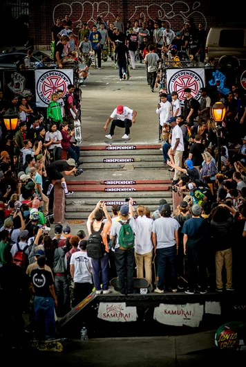 <!--danyc16finals-->

Dashawn Frontside Flipped it too!
