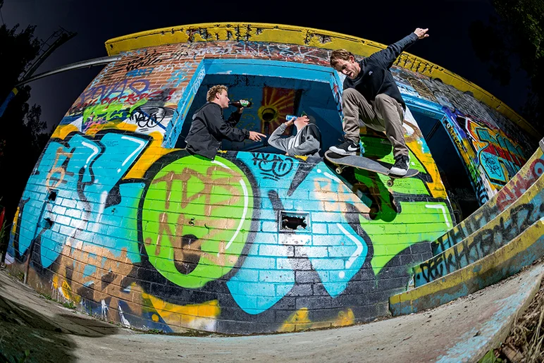 <!--daaus-qual-->

Whoever built this and maintains it, Thank You!! One of the 9th wonders of the world!  Catch up with us tomorrow for the final wrap out of Damn Am here in Sydney Australia!!