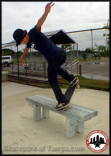 Abdias Rivera - backside noseblunt slide