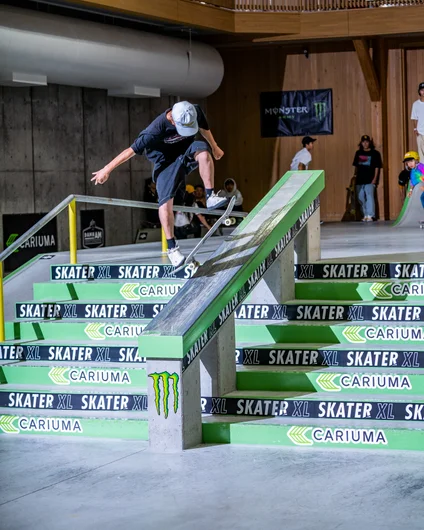 Time might be out, but that didn't stop Kotaro from throwing this tre flip noseblunt down.

<!--damnamjapan2023besttrick-->