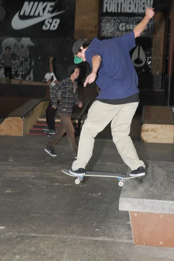 Kenny Hoyle - switch back tail.<!-- Harvest Jam 2012 Presented by Expedition -->