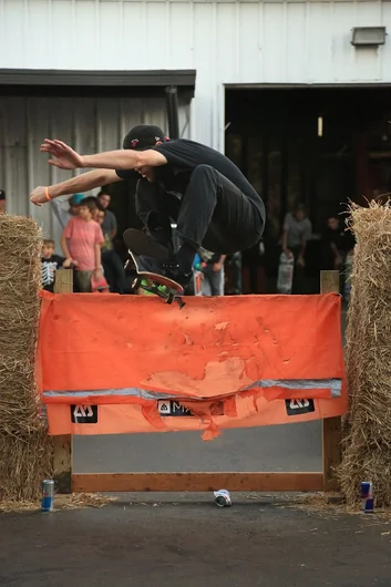 <!-- 2013MatixHalloweenJam -->

Pj Casteeallano blasting an ollie for the contest.