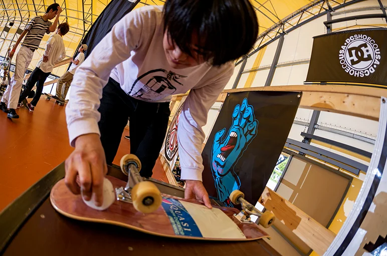 <!--dajapan18-day1-->

Wax is kinda like soy sauce out here, peeps are putting it on everything.

