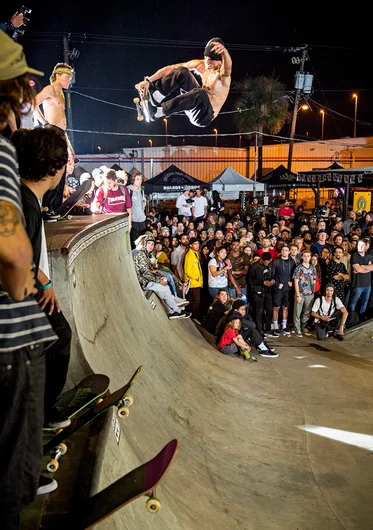 <!--am17-ccj-->

A lot of these people were in the way.