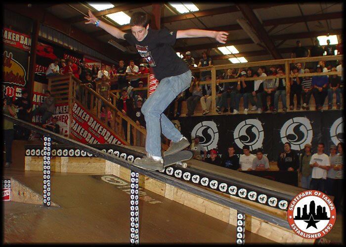 Ian Gow - frontside noseslide