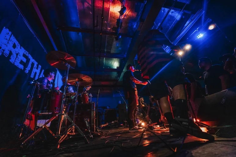 Thanks for coming out everyone!


<!--tampapro22urethane-->