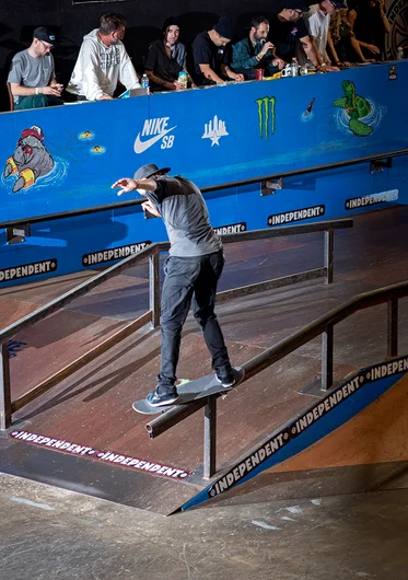 <!--am16friphotos-->

While the rest of the judges stand ignores Mike Piwowar’s S/S Back Smith, good ol’ dirty Bill takes note.