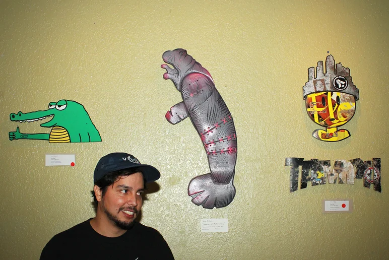 <!--am17frinight-->

Get out of the way Jose', I'm trying to shoot these Art Decks!