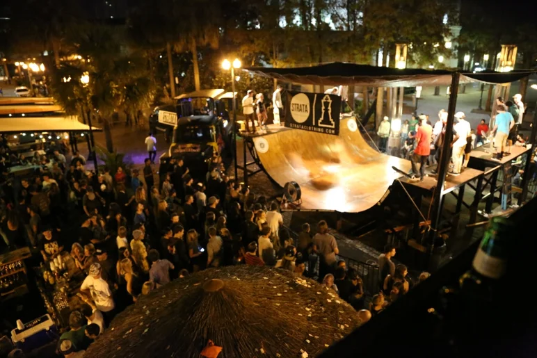 <!-- surfexpoJan2014 -->
Insta Ramp was in full effect at the Bar.