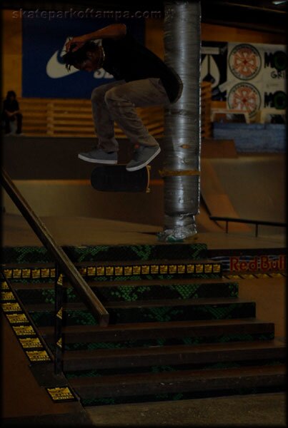 Kass Plummer - fakie flip