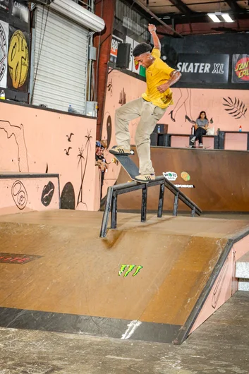 Keenan with a signature of his. 180 Switch Crook

<!--thursdayam2023practice-->
