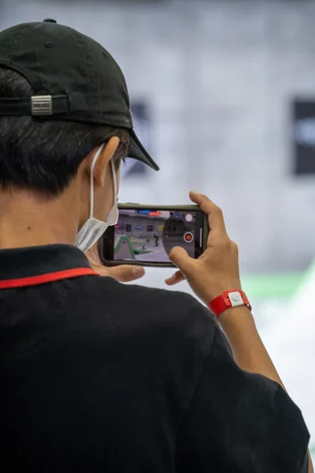 Homies filming the homies!

<!--damnamjapan2022finals-->