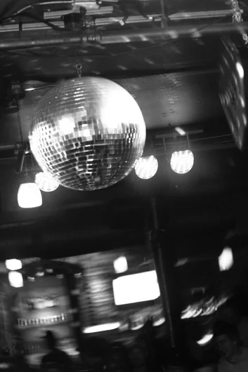 <!--ta14-sunn-->
I'm sure a few people still have the spins like this disco ball.