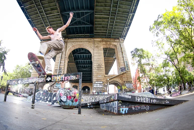 Josh Blanch went the distance on this high speed noseblunt on the bump to rail.


<!--damnamnyc23-day1-->