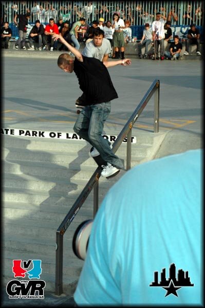 etnies Goofy vs. Regular: Street Finals