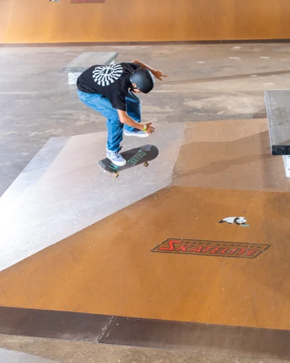 Who dat with the backside flip on da hip

<!--backtoschoolbash2022-->