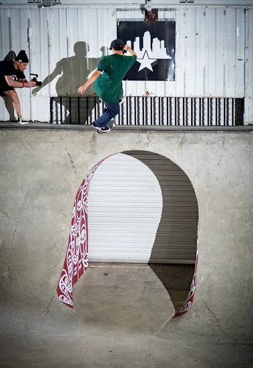 Sota Tomikawa was KILLING it. Front blunt over the doorway like nothing
<!--TampaAm21ConcreteJam-->