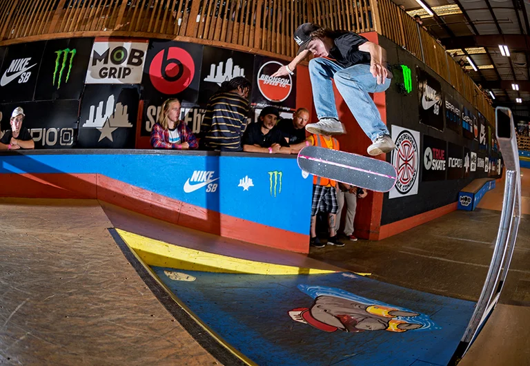 <!--am16sun-->

Zach’s Nollie B/S flip over that dang manatee again.