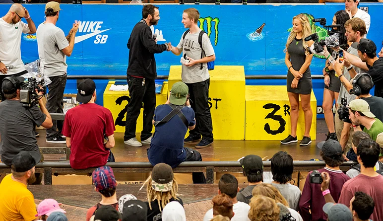 <!--am16sun-->

Clint Beswick receives the Bronson Speed Killer award, due to going fast and jumping high.