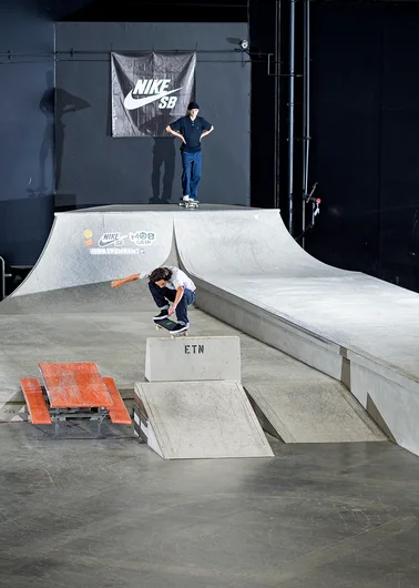 <!--dala18finals-->

Gage Boyle goin’ in.