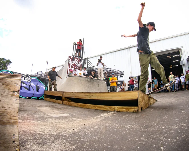 Peter thinking outside the triangle on this Gap to Back Tail

<!--goskate24-->