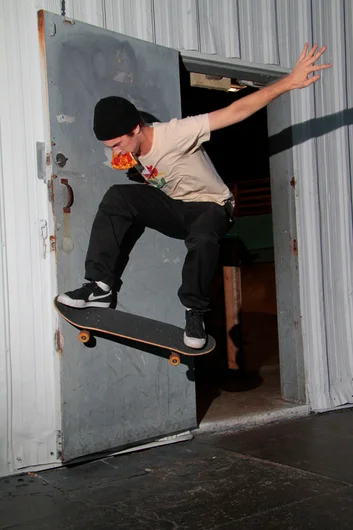 <!--eotm-andy-->

Tristan Nollie Wallie Pizza Combo.