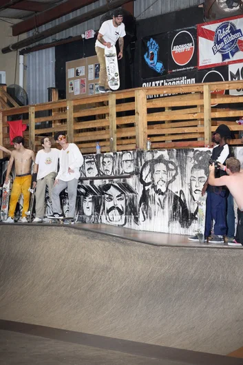 <!--sr19photos-->

Yo what are you doing way up there bro??
