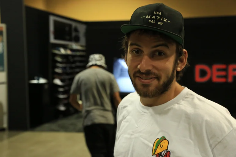 <!--agenda14-->

Auby Taylor trying to kick the hangover.

















