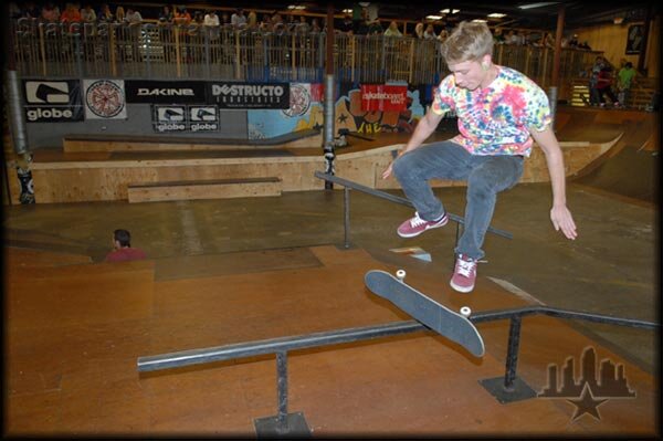 Kickflip boardslide Life Savers ears