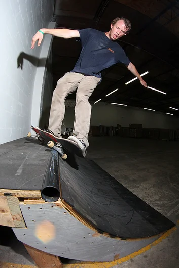 <!--soj17-->

Master lensman Frank Branca is also an amazing skater. - Pivot Nosegrab to Fakie