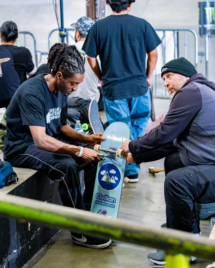 Jonathan getting ready for his run with a board swap. That Skater XL Best Trick contest did a number on his.

<!--damnamla2023finals-->