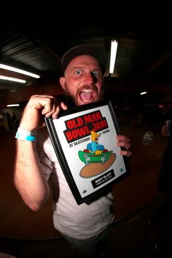 <!--ombj15-->

Best Slam, of course, goes to Bryan Adams.