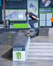 Kickflip front crook