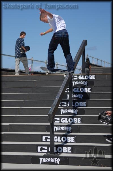 Ryan Sheckler - backside tailslide