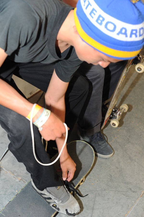 Tyson Peterson needs a shoe hook up