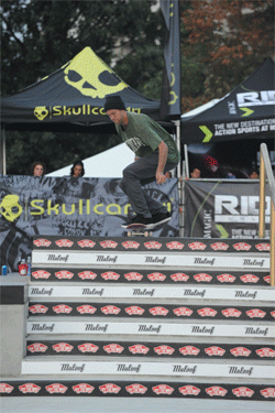 Andrew Reynolds - varial heel