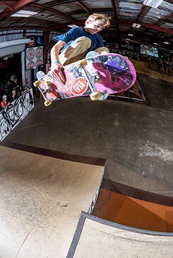 <!--am18practice-->

QP to Roll-In? Cooper Qua spins Frontside.