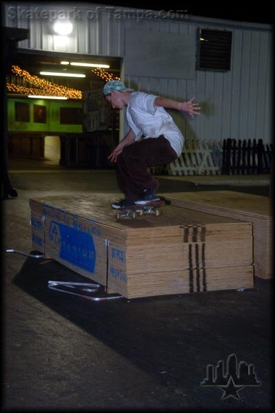 A Random Sunday Night of Skatepark Ruckus