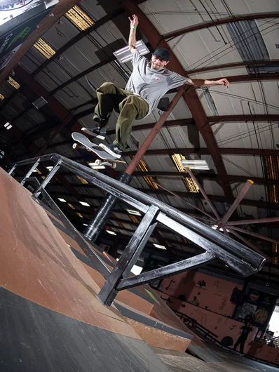 Good timing once again of Aaron Herrington’s Front Shuv 50/50, but the photo is
making us a bit dizzy.

<!--tampapro23day1-->