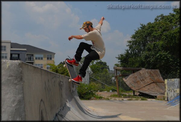 Ryan Dodge - frontside disaster