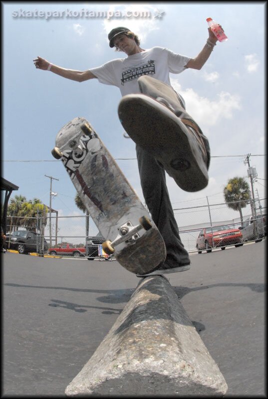 BBQ - no comply flip