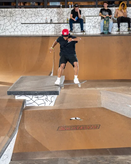 Textbook front tail on the bump to ledge. Thanks for coming out Jordi!

<!--backtoschoolbash2022-->