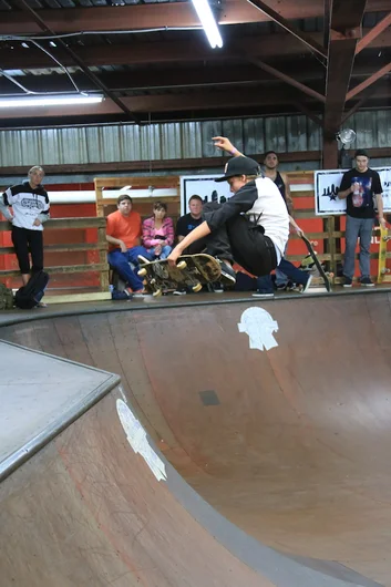 <!-- ombowljam14 -->

Nick Wallace has mad tranny skills from the <a href=