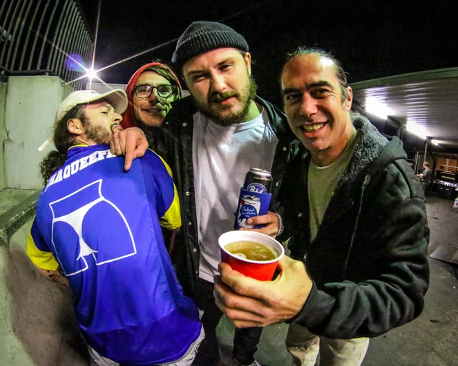 <!--ombj20photos-->

Homies everywhere you look…
